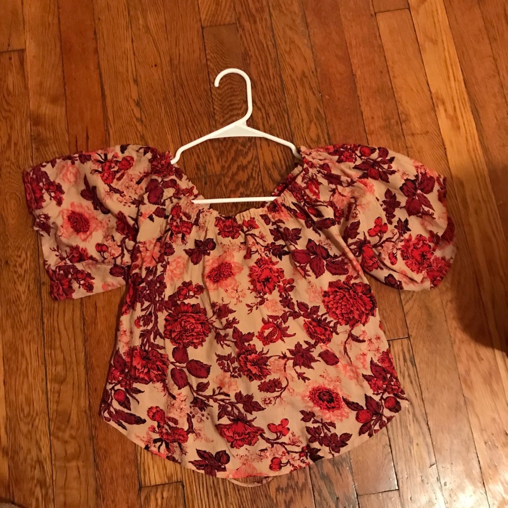 3/$30- Floral Crop Top